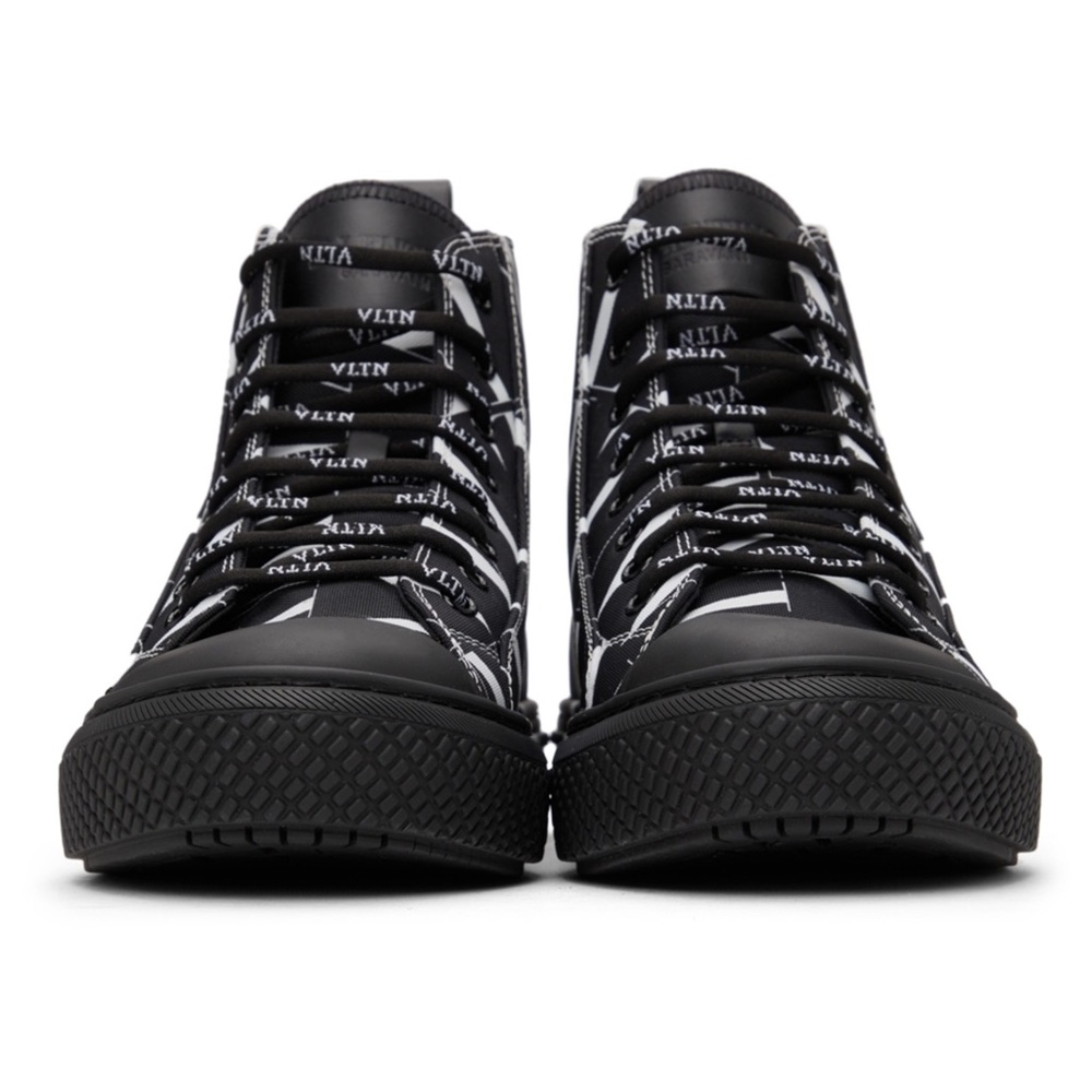 Valentino Garavani 'VLTN' Giggies High Sneakers